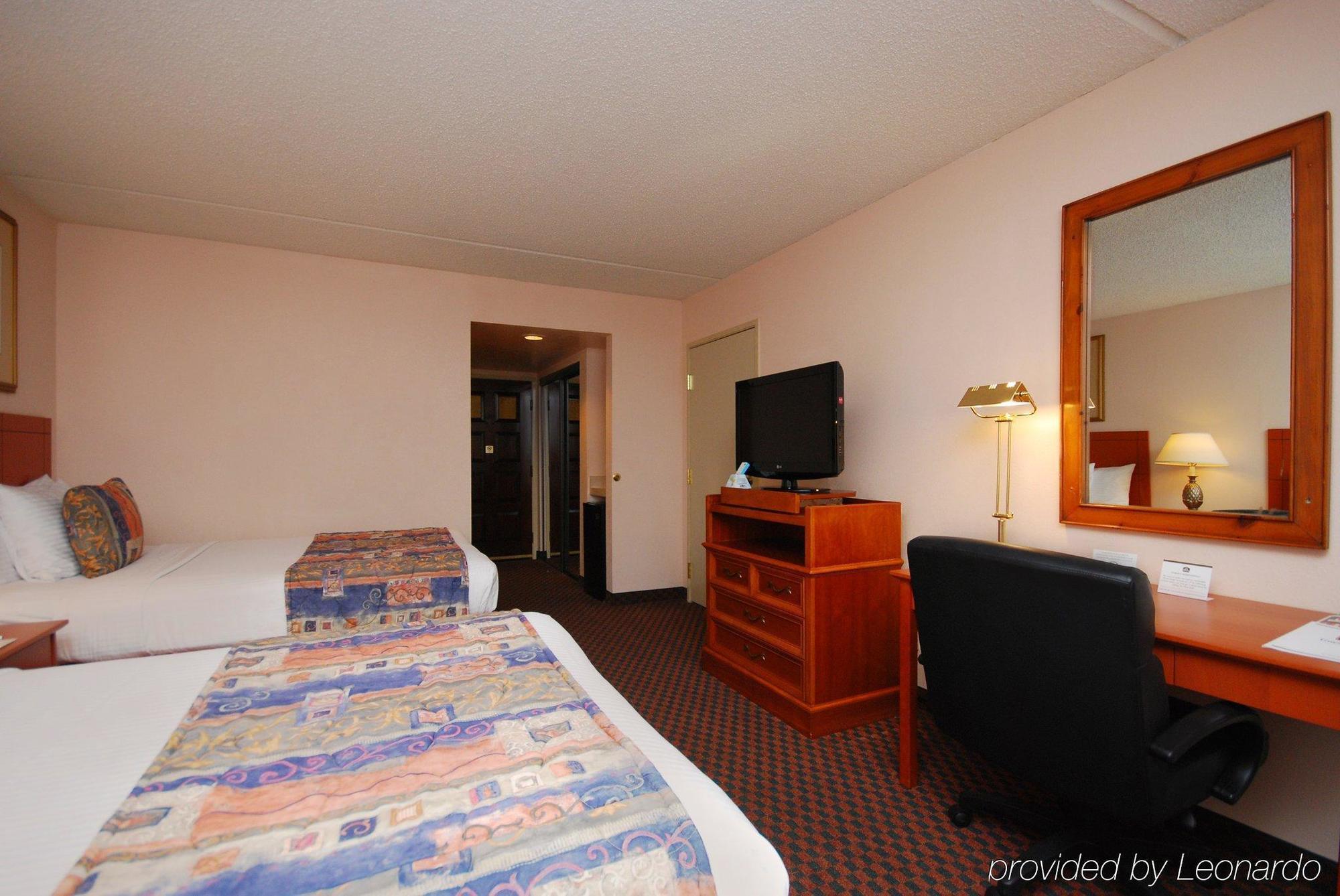 Quality Inn & Suites Austin North Номер фото