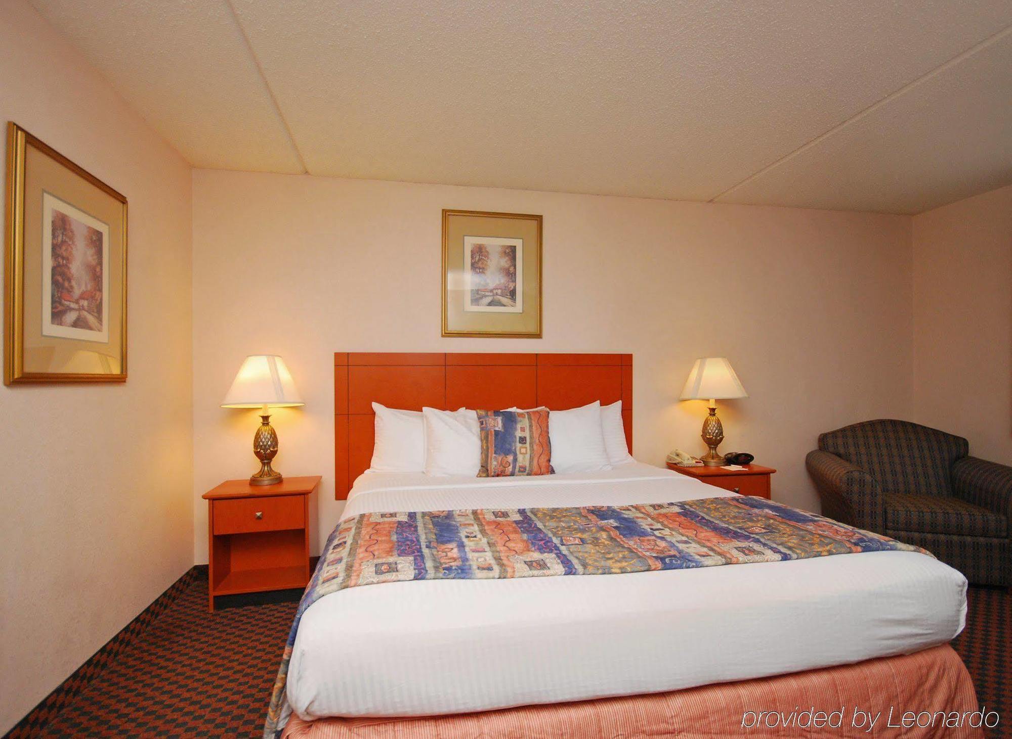 Quality Inn & Suites Austin North Номер фото